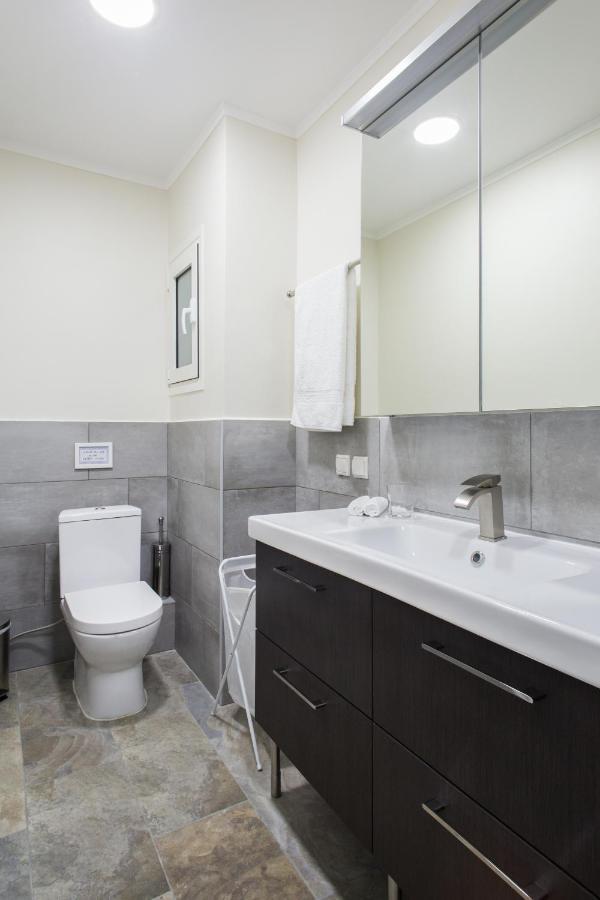 Athena'S Hideaway- Fully Renovated- Absolute Best Location מראה חיצוני תמונה